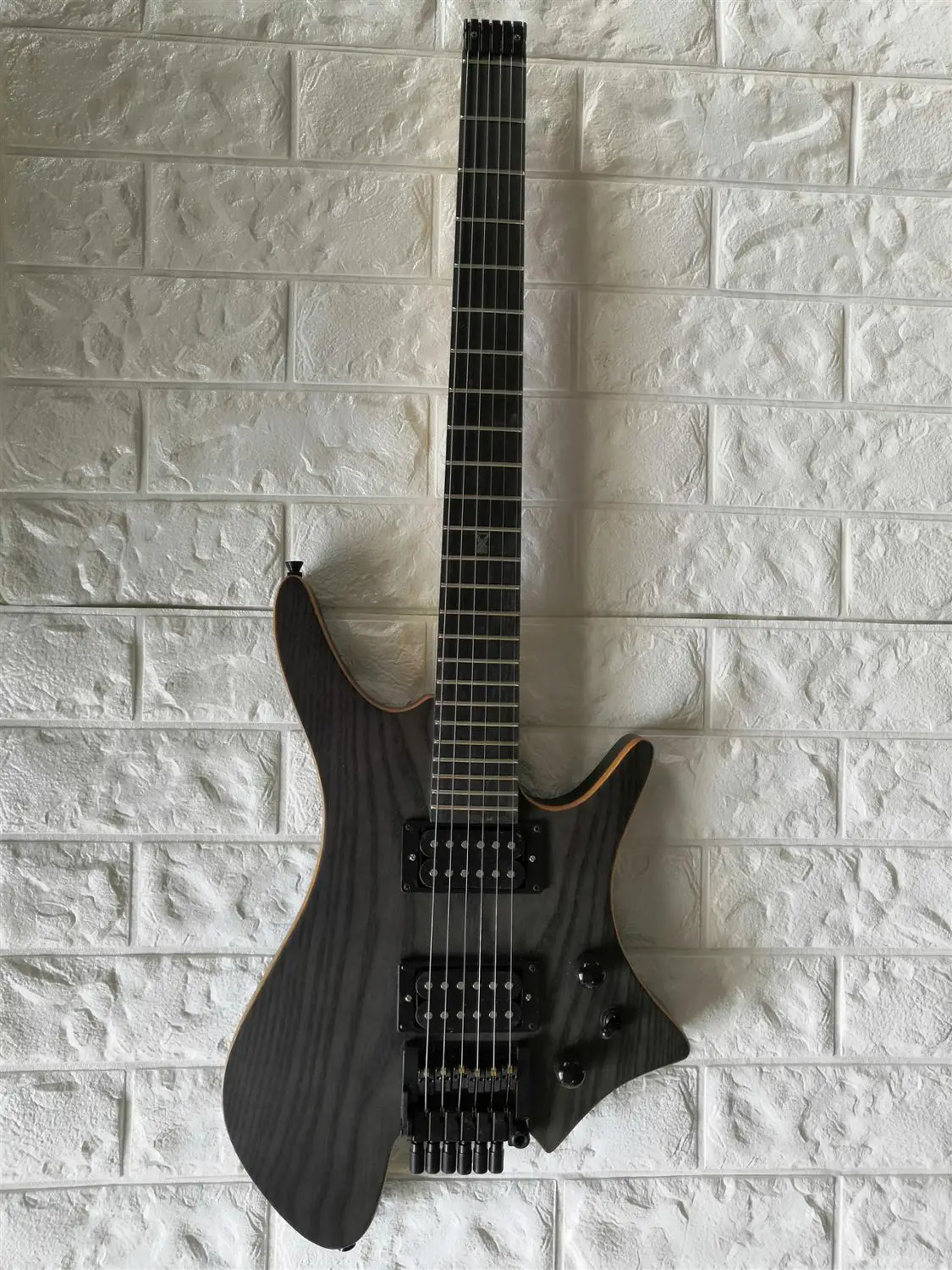 Безголовый матовый черный цвет однотонный пепельный корпус черная фурнитура