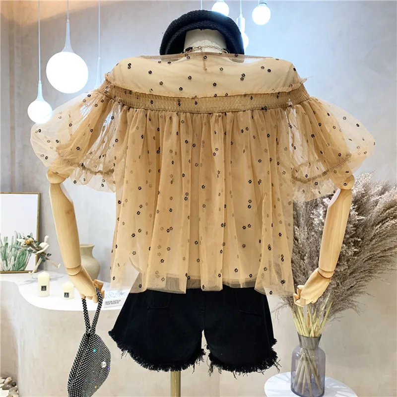 

Niche Design New Women's Clothing Summer 2021 Fashion Off Shoulder Puff Sleeve Pleated Short Mesh Shirt Top