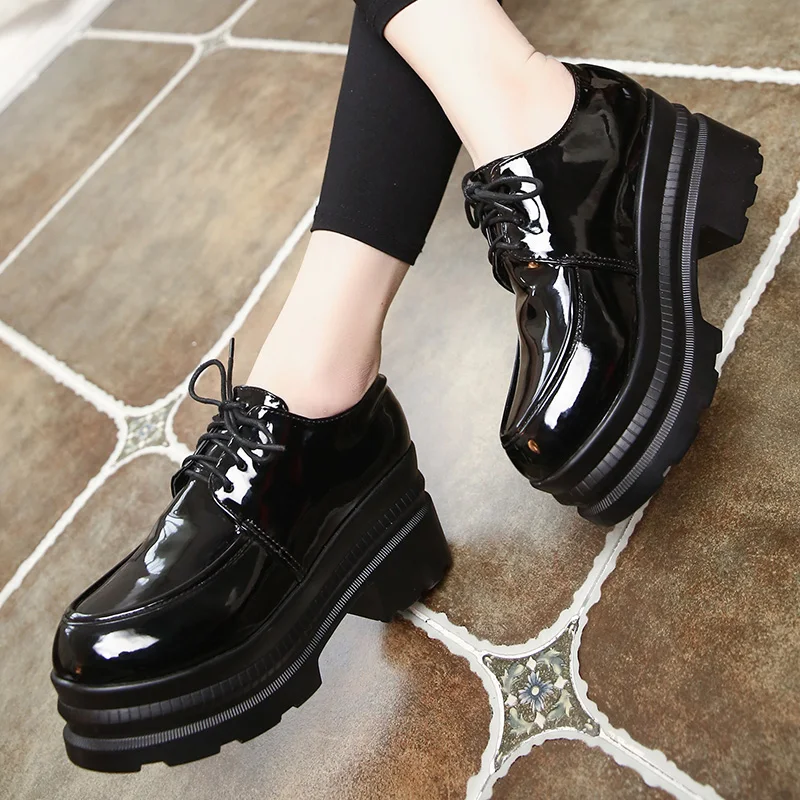 

All-Match Soft Casual Woman Shoe Female Shoes Black Flats 2020 Fashion Women's Round Toe Clogs Platform Dress Modis New