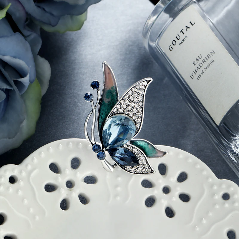 

SPECIAL European and American personality anti-lightning brooch female pin fashion S1921B