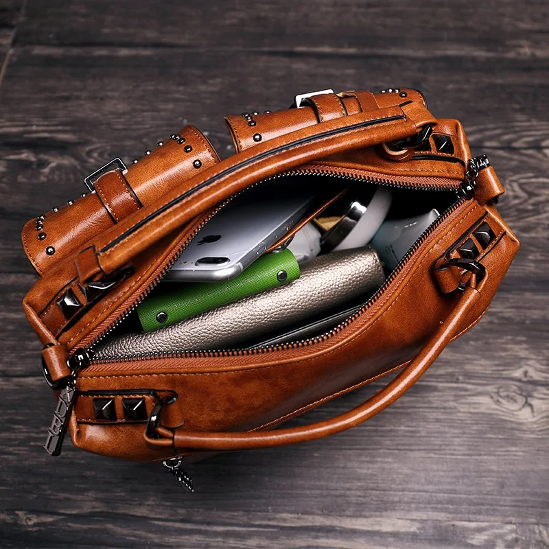 

ShenYanFineLife. Fashion Women's Bag. High Capacity. Autumn & Winter Retro. New Oil Wax Leather Single Shoulder Messenger. -065