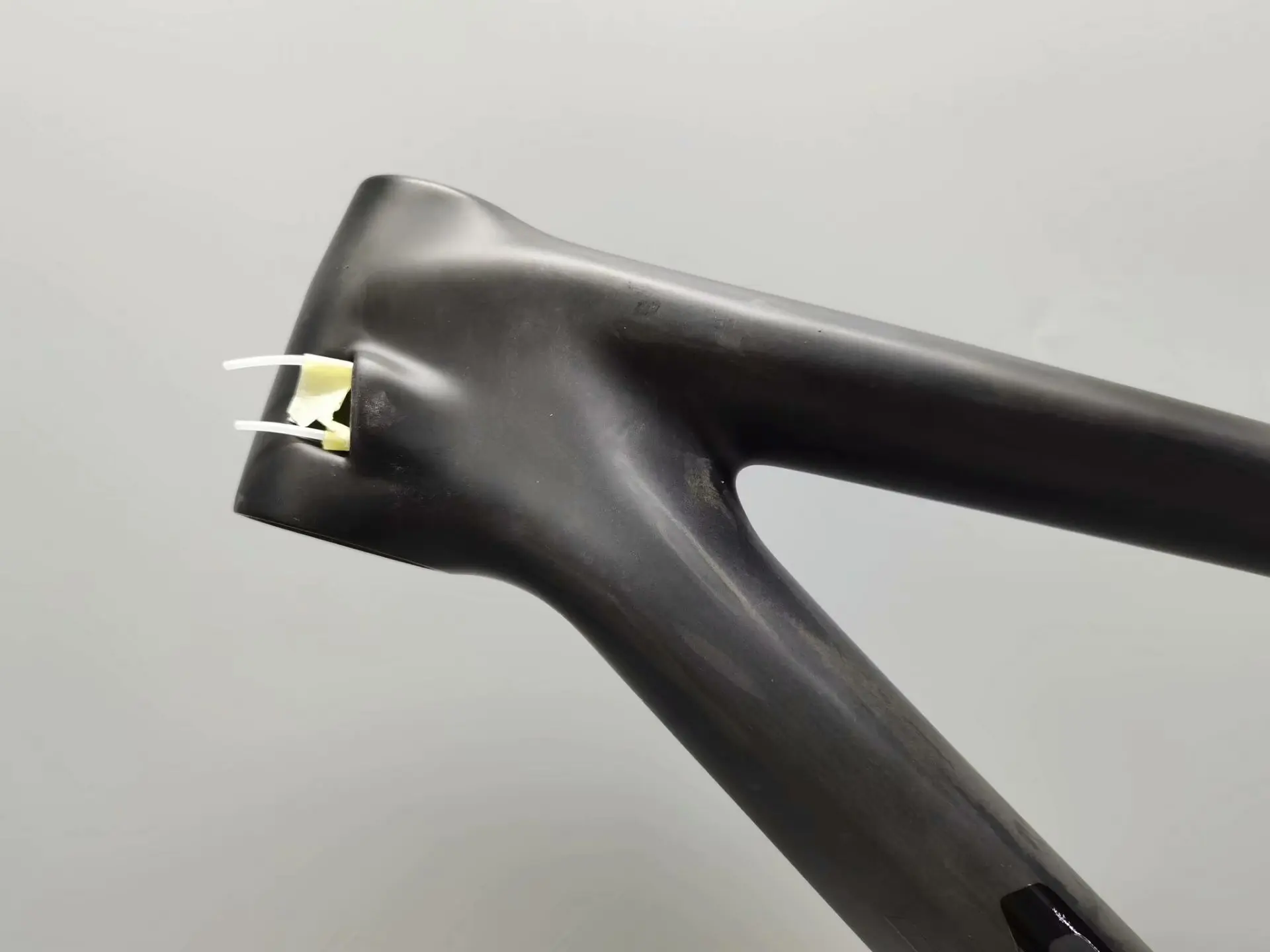 

2020 New Epic 29er MTB carbon frame internal cable routing 12x148mm rear spacing hardtail frameset threaded BB internal