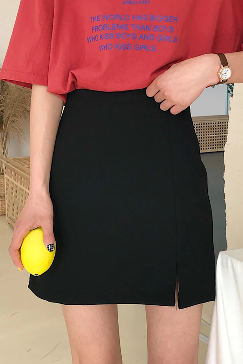 

2021 spring and autumn new Korean version of the high-waisted thin A-line skirt split hip skirt all-match short skirt