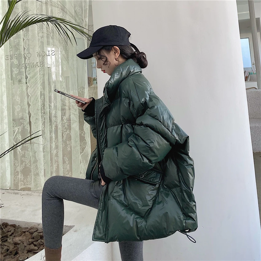 Women's Cotton-padded Jacket Bright Puffer Jacket Winter 2021 New Short Jacket Bubble Jacket Parkas Bread service s1203