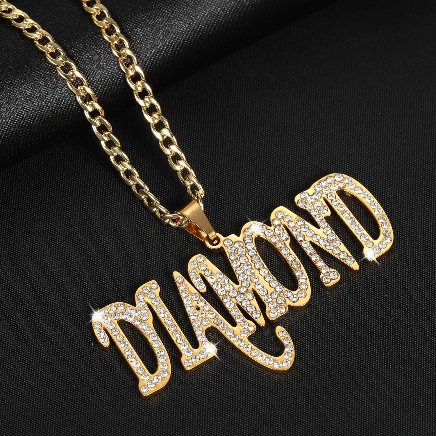 

Custom Name Letters Pendant Necklace Hip Hop Men's Personalized Jewelry Gold Silver Charm Cuban Chains Christmas New Year Gifts