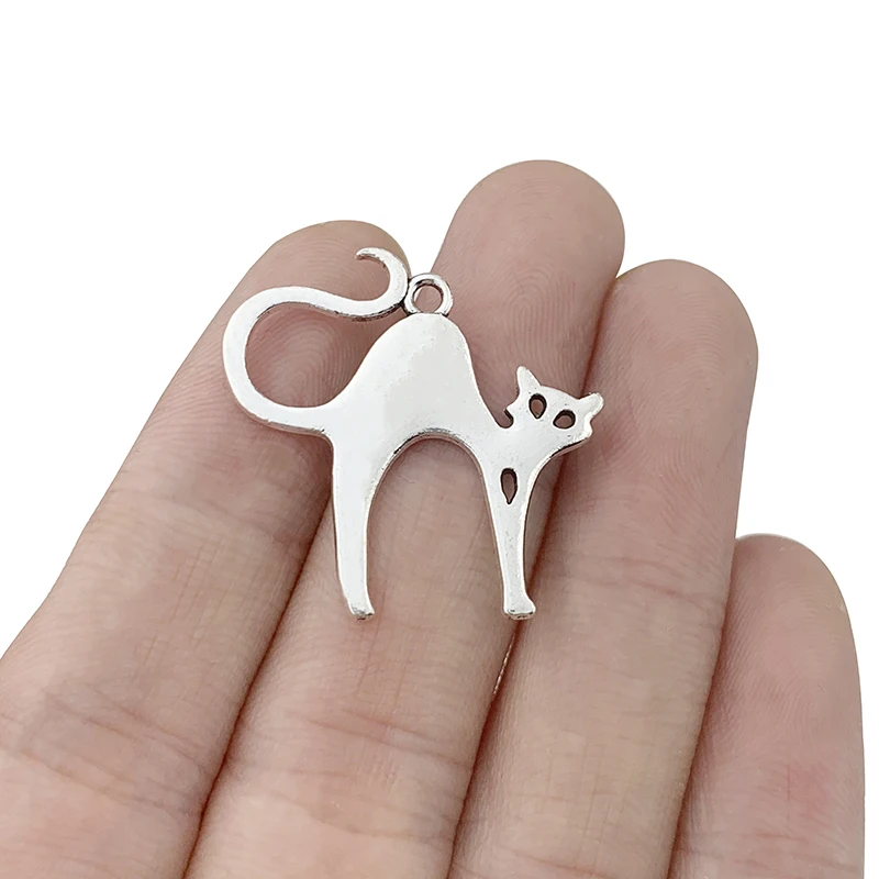 

30 x Tibetan Silver Tone Cute Lazy Cat Charms Pendants for Necklace Earrings Jewellery Making Accessories 27x28mm