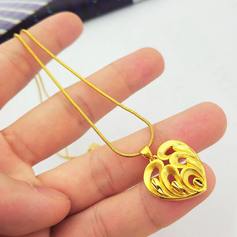 

Necklace For Women African Gold Love Heart-Shaped Pendant Clavicle Chain Choker Collar Gifts Yellow Gold Color Wedding Jewelry