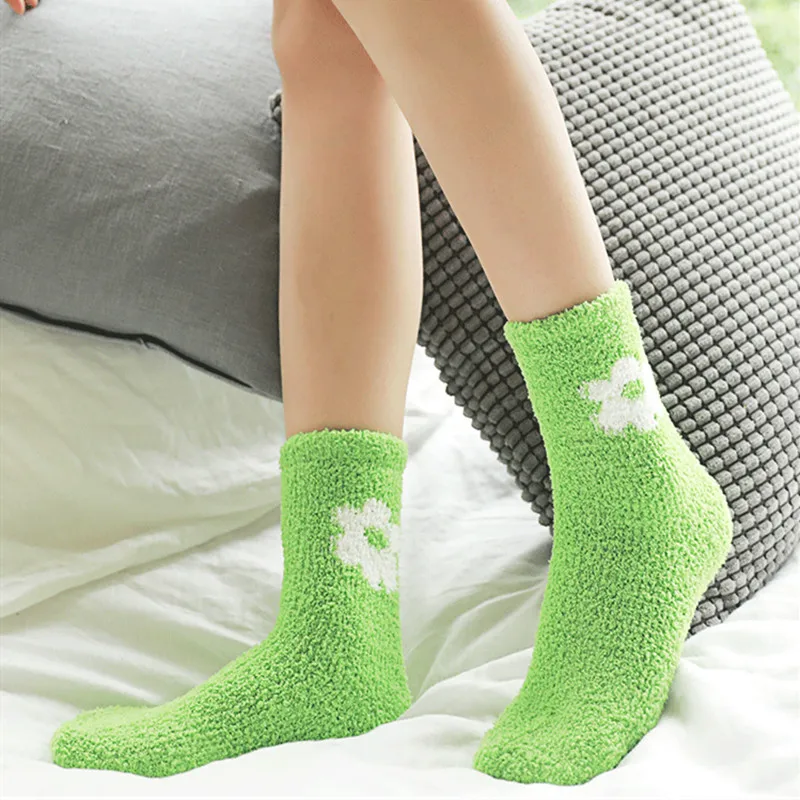 

Распродажа, женские носки, зимние толстые теплые бархатные длинные носки, термостойкие японские милые сапоги с цветочным принтом, носки для...