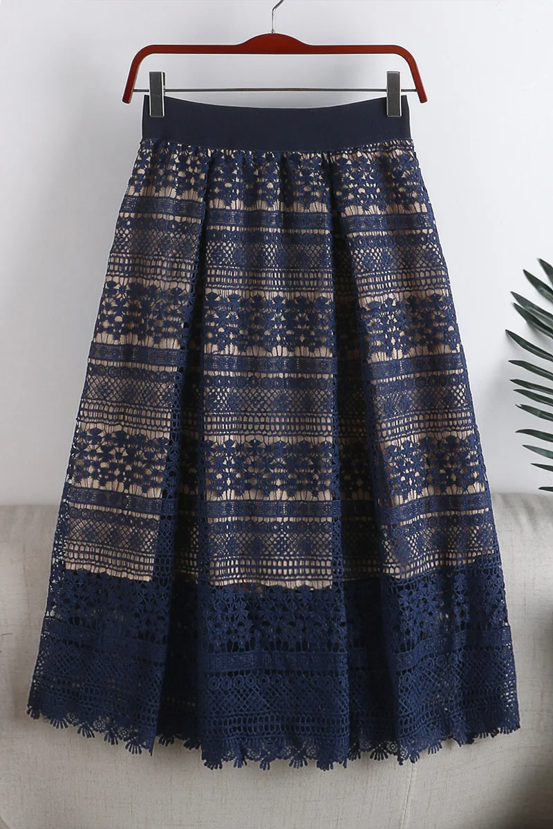 

New Winter Thin Zipper Waist Head Tall Waist To Show A Word Lace Hook Flower Hollow Embroidery Flower Long Skirts