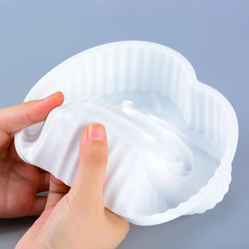 

Heart Shape Silicone Cake Mold Mothers' Love Baby Feet Cake Pan Mousse Mold Baking Pan Bakeware Tools