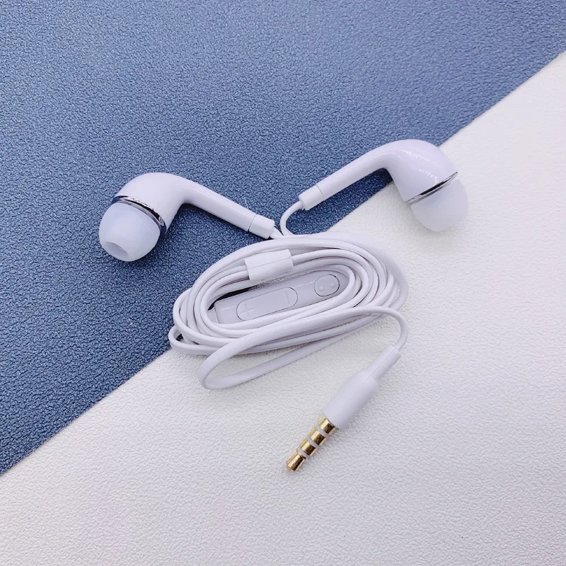 

Wired Earphones 3.5mm Wired Headphone with Built-in Microphone Sport Headsets for Samsung J5 S7 S8 S9 Xiaomi Huawei 2020 New