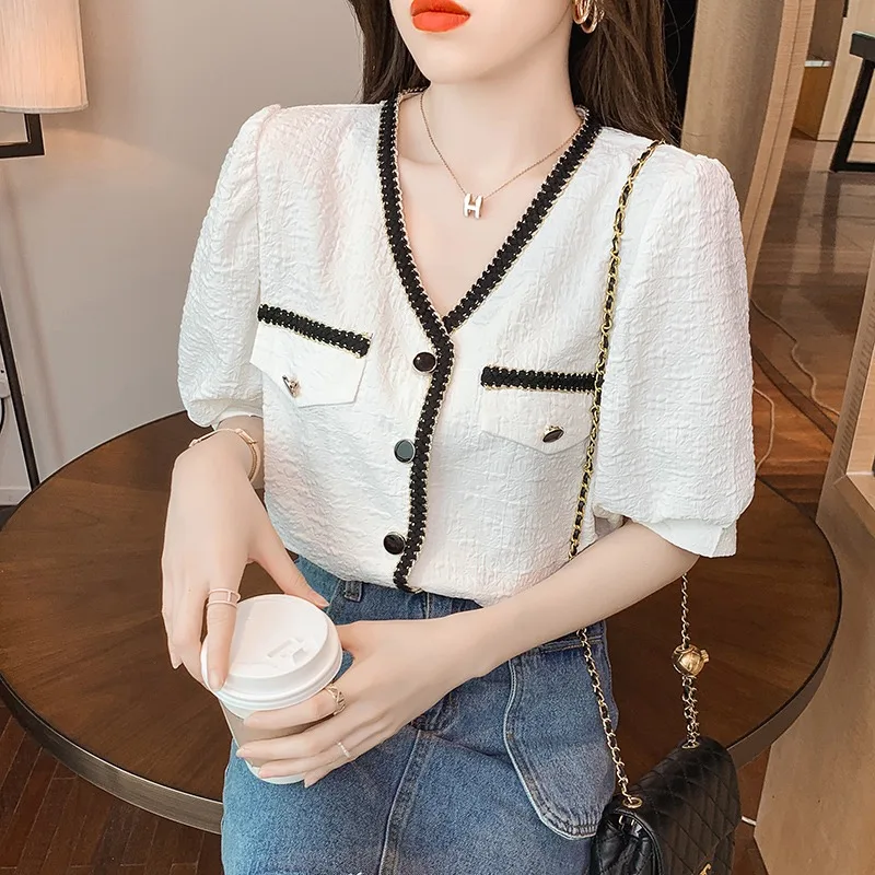 

2021 Summer New style V-neck short-sleeved puff-sleeved short bottoming shirt retro Temperament blouse Small Fragrance Top Women