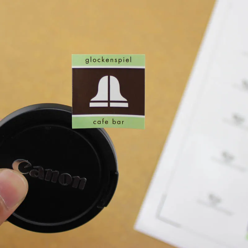 Рекламная Водонепроницаемая яркая наклейка для бутылок с лекарственными