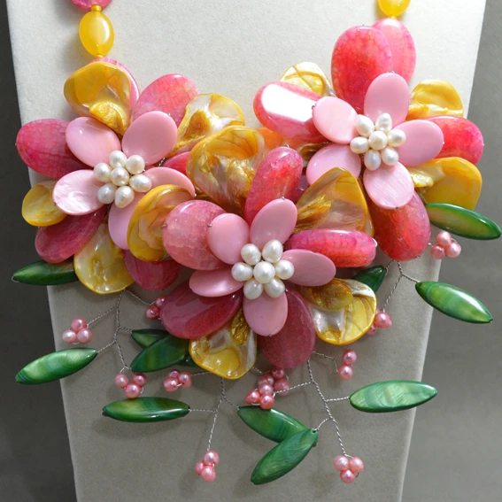 Economici Nuovo Design Unico AA Perla Conchiglia Pietra Preziosa Collana Di Fiori Fatti A Mano Multicolore Genuina Perla D'acqua Dolce Giada Agata Gioielleria Raffinata