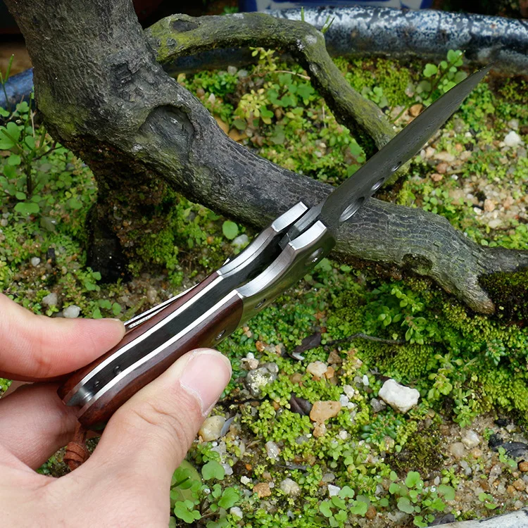 

Folding Knife 58HRC Blade Wood Handle Damascus Outdoor Survival Combat Knives Camping Hunting for Work Hiking Outdoor Camping