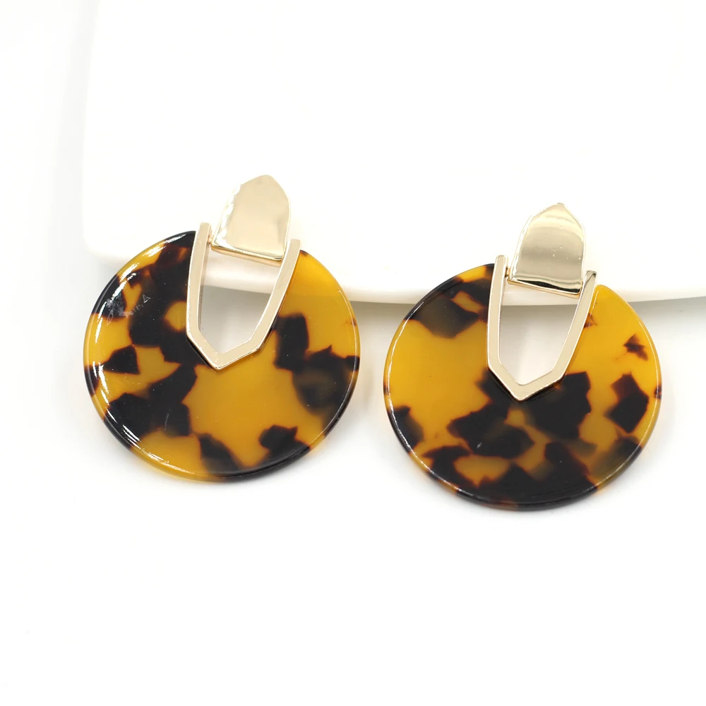 

New Design Simple Acetate Plate Round Stud Earrings Resin Gold Color Circle Disc Stud Earrings Women Fashion Jewelry Wholesale