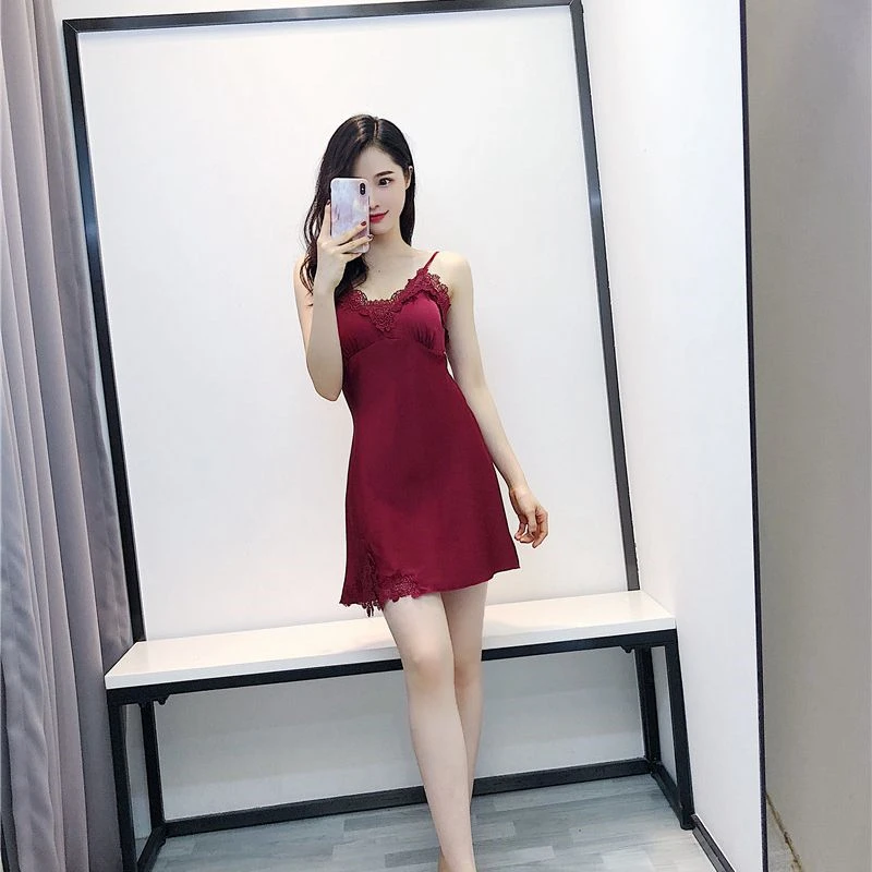 Халат женский на бретельках с нагрудной подушкой и ночной юбкой комплект из двух