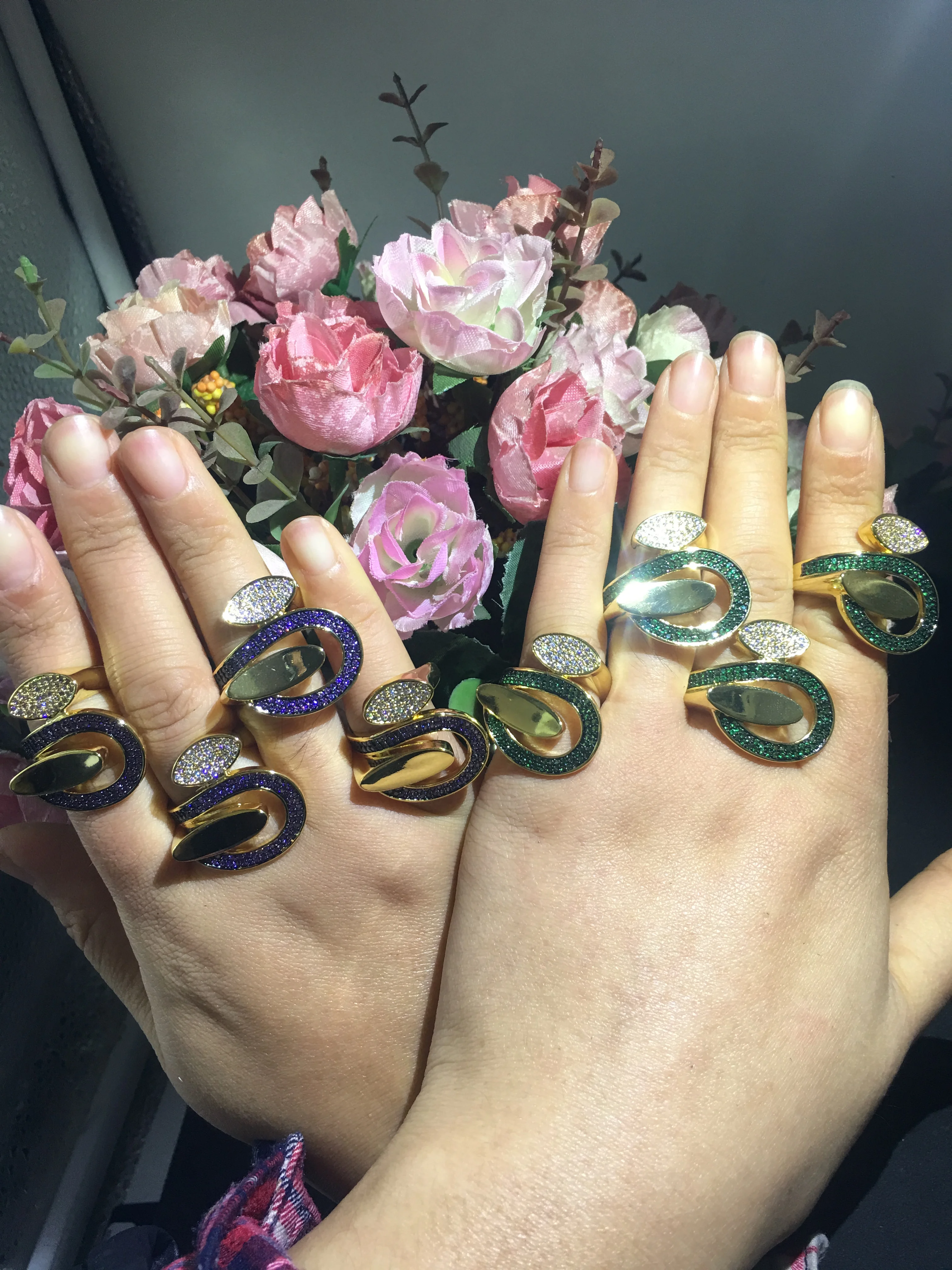 Accking Новое поступление Африканский Дубай широкий полный зубец CZ кольца для