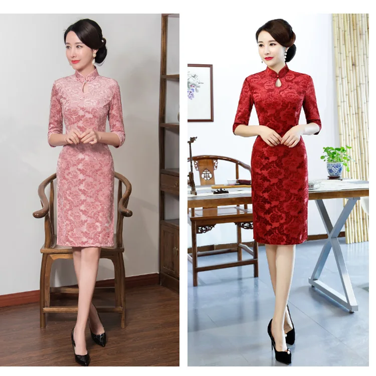 

Женское велюровое платье-Ципао средней длины, с воротником-стойкой