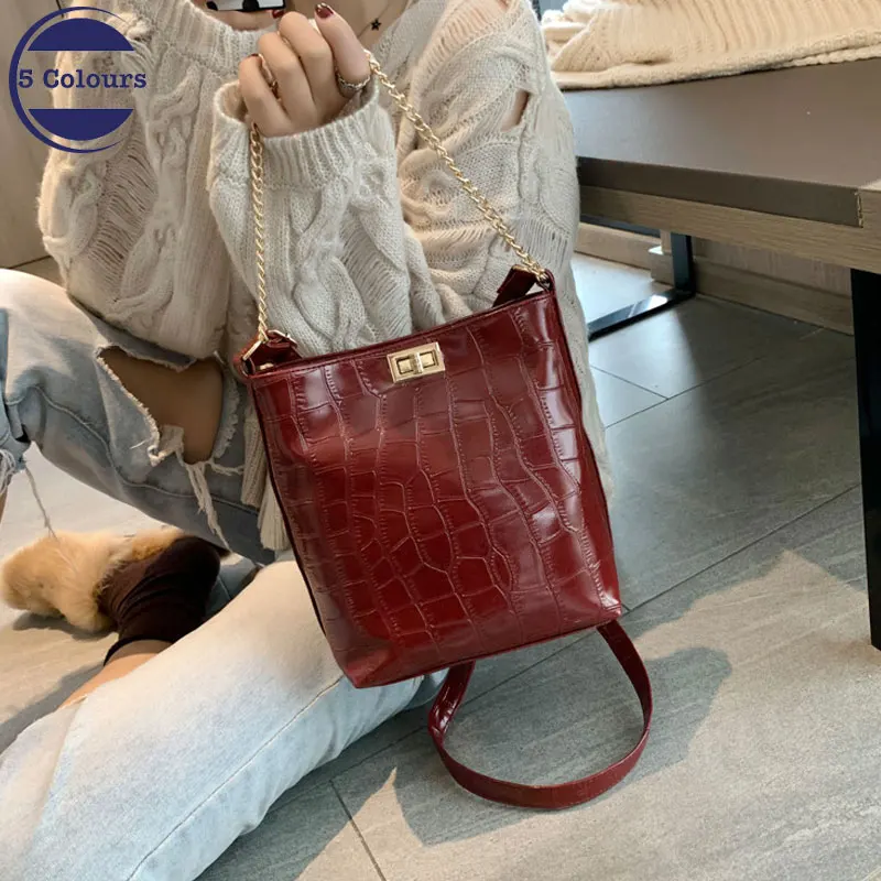 

Retro Women Bag 2019 New Leather Luxury Handbags Women Bags Designer Crocodile Pattern Chain Wild Shoulder Bag Messenger Bag