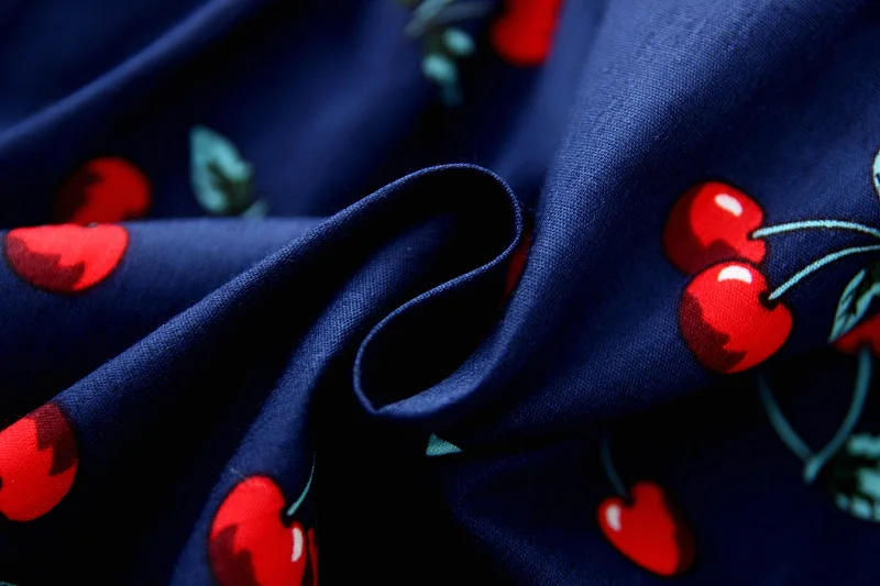 Детское летнее платье-трапеция с принтом в виде красных сердечек | Детская одежда