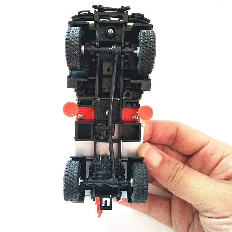 Прямая с фабрики 1: 43 масштабная модель tomy tomica mercedes Unimog грузовики с бумом внедорожные грузовики для детей мальчиков Рождественский подарок