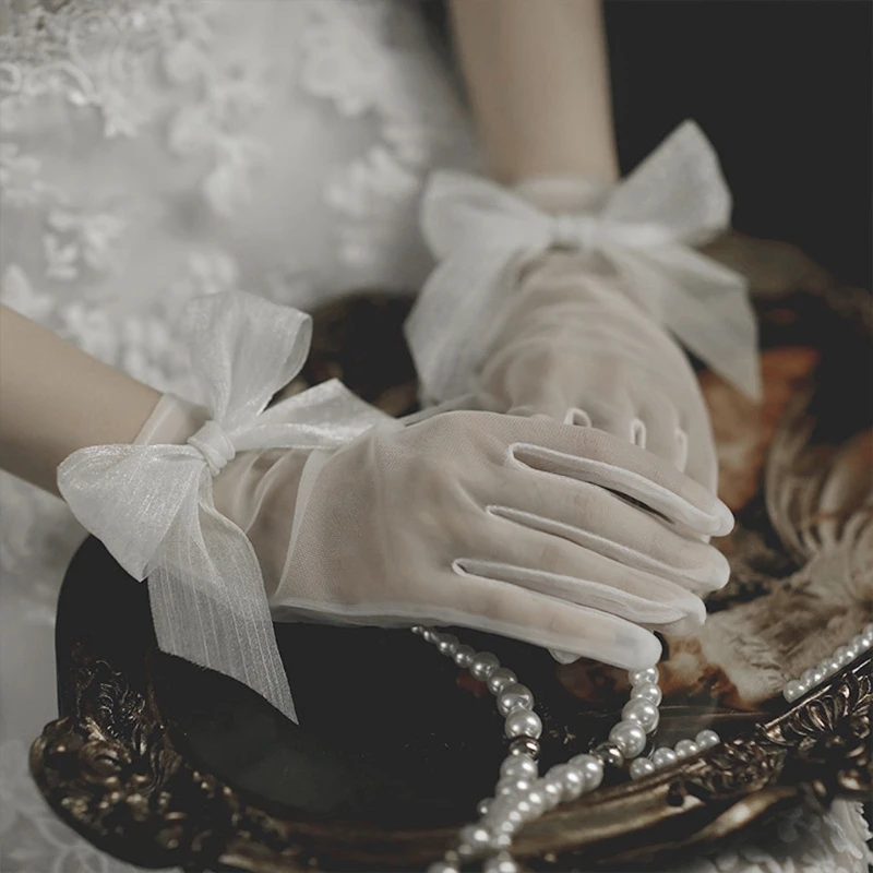 

Женские милые свадебные туфли прозрачные короткие перчатки, сделанные вручную, украшенные бисером и украшением в виде банта диадемы Промен...