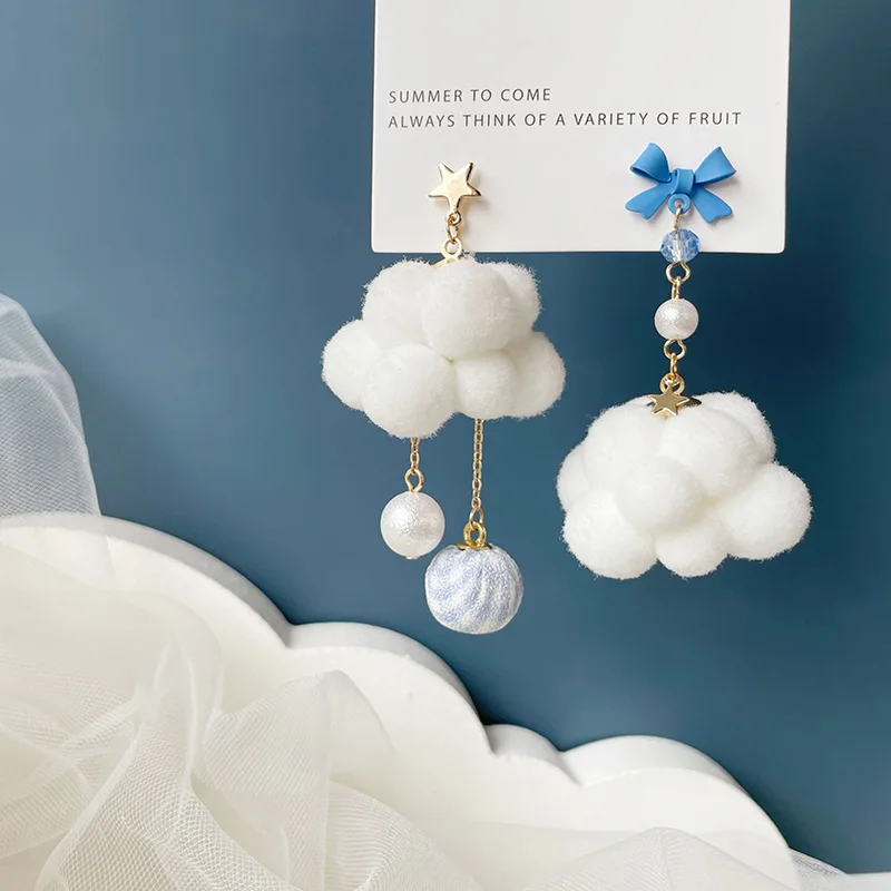 

Korean Style Blue Bow White Cloud Clip Earrings No Hole Sweet Cotton Clould Pom Pom Ball Clip Earrings Without Piercing Women