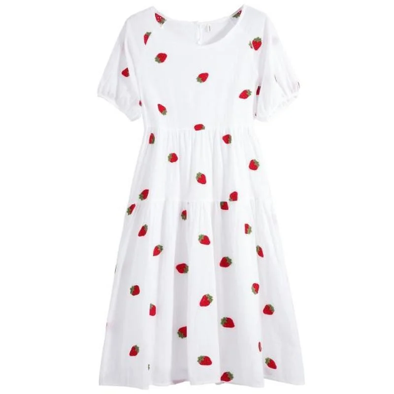 Женское хлопковое платье с вышивкой клубники белое милое лоскутное круглым