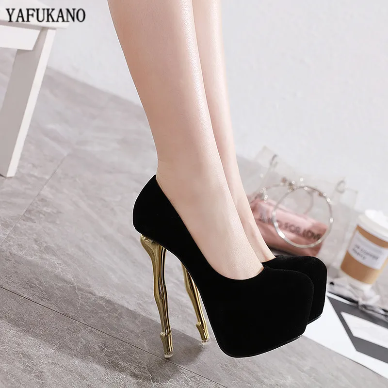Туфли женские на платформе и тонком каблуке пикантные туфли-лодочки для ночного