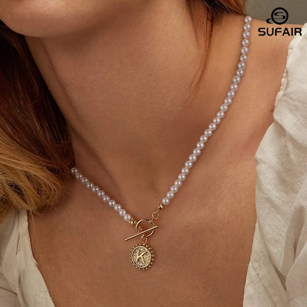 

Sufair Freshwater Pearl Choker Necklace for Women 14K Gold Round Pearl Chain Toggle Clasp Initial Coin Pendant Girl Jewelry Gift
