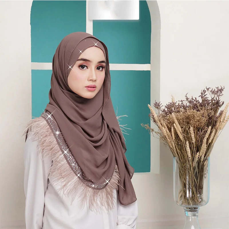 Рисунок 2 - Женский шифоновый шарф с крист