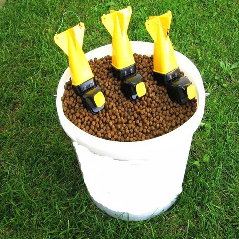 

sea fishing new remote bait container fish feeder sling sinking plastic carp bait rocket feeder2021#W