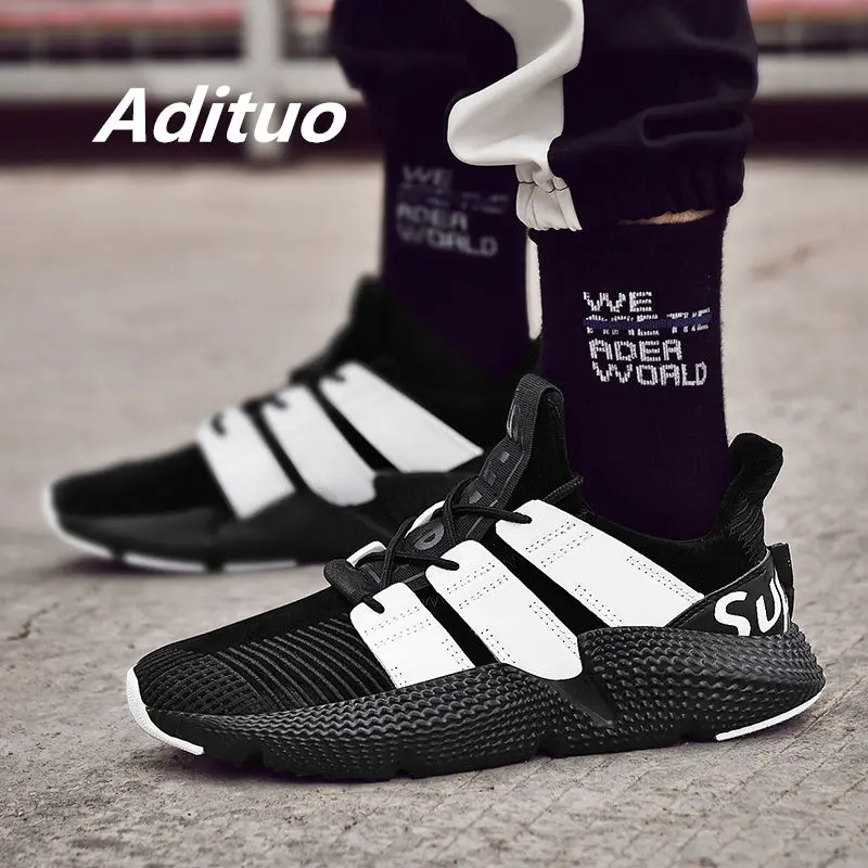 Новинка популярные Стильные мужские кроссовки из флока на шнуровке прогулочная