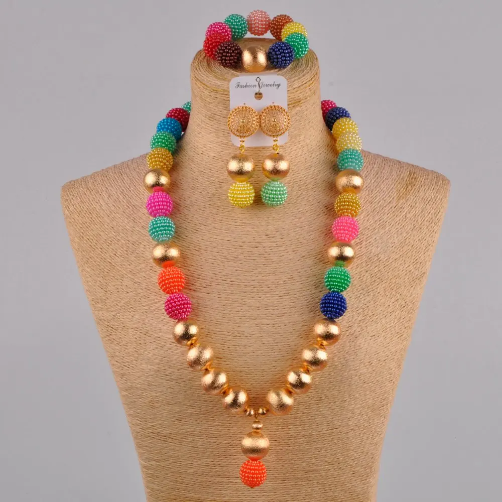 Набор бижутерии в черном цвете искусственный жемчуг африканские бусы