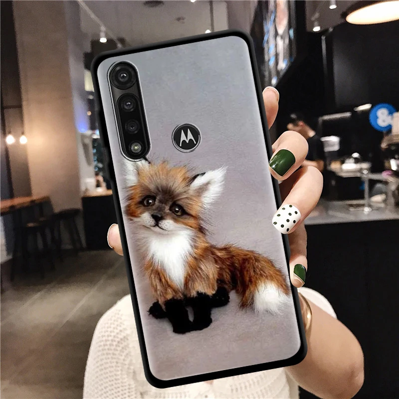 

Fox In Autumn leaves forest Sleeping for Moto G8 G9 Play E7 Plus Power Lite One Fusion E6s Edge G Stylus Phone Case Shell
