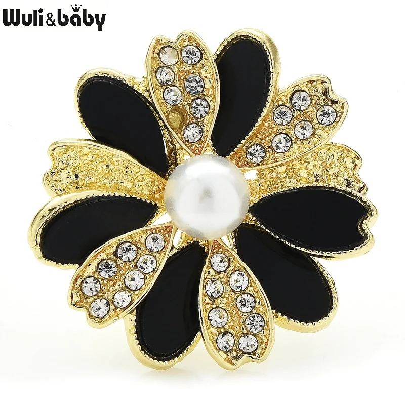 

Wuli&baby Spring Rhinestone Flower Brooches Women Men Black White Flower Casual Office Brooch Pins Gifts