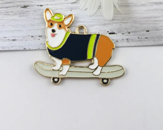 Лот 60 штук металлических кулонов с милым картунным песиком корги для создания браслетов, сережек, ожерелий и брелоков в подарок.