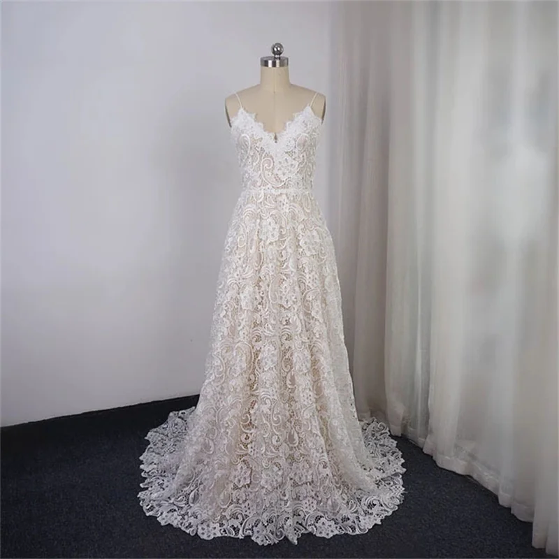 

Sexy A Line Satin Lace V Neck Spaghetti Straps Floor Length Wedding Dresses Bridal Gown Court Train Zipper Back
