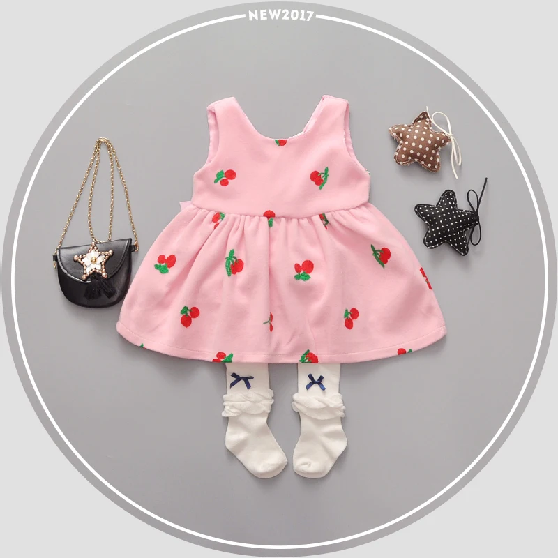 Плотная одежда для маленьких девочек платье с вишневым принтом без рукавов