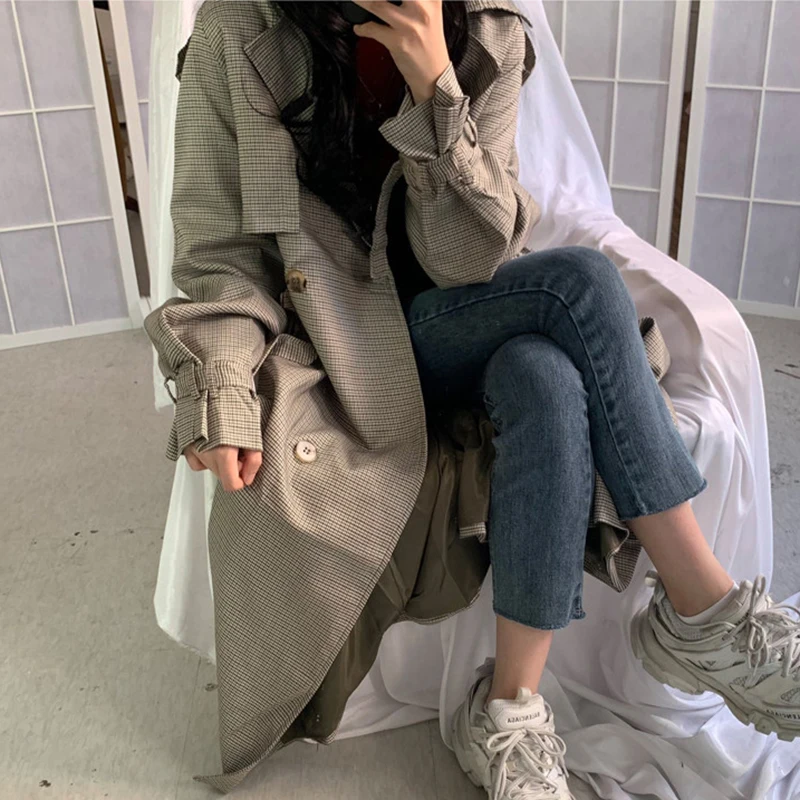 

Women Long Plaid Trench Coat with Belt Vintage Harajuku Style Long Sleeve Double Breasted Overcoat Elegant Autumn Winter