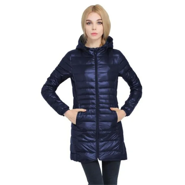 Navy Blue Пуховик для женщин; сезон весна-осень-зима; Теплый белый пуховик на утином пуху; Женская длинная Сверхлегкая куртка с капюшоном; женская куртка; 6XL 7XL - Цвет: Navy Blue