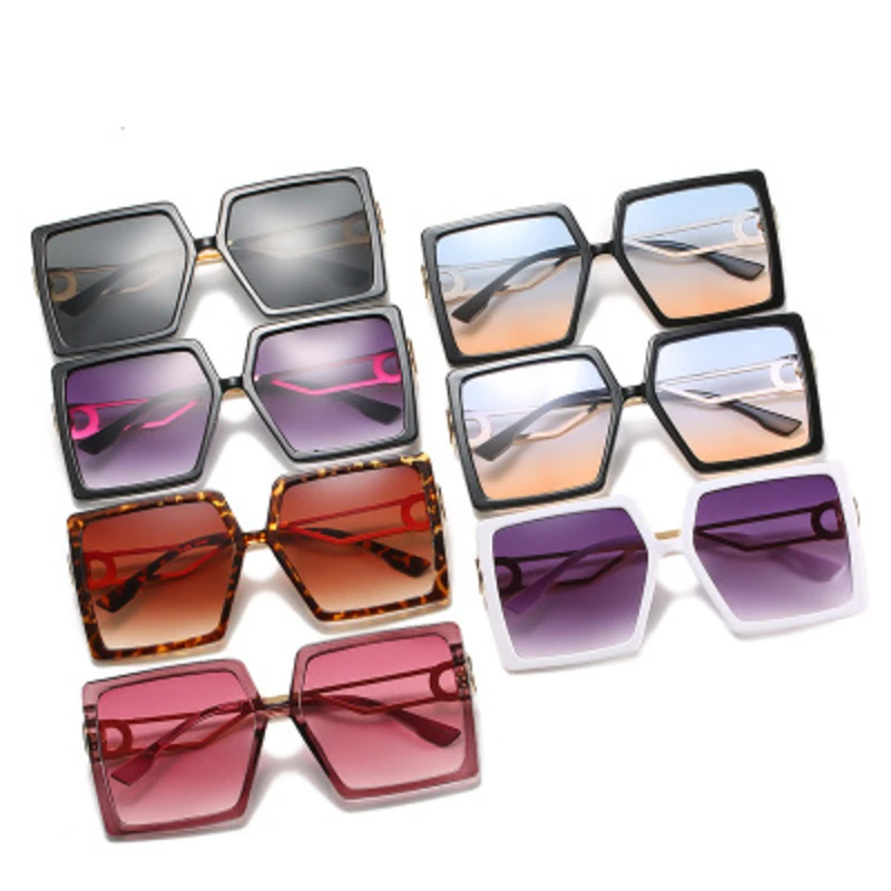 

Vintage Oversized Women Sunglasses Luxury Brand Square Women Sun Glasses Gradient Lenses Sunglass Lentes De Sol Anti UV400