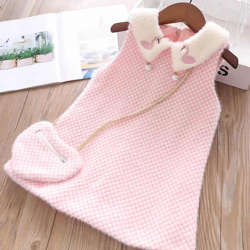 Autumn Winter 2019 Girls Chequered Vest Dress Pearl Swan with Love Bag Doll Collar Children Waistcoat Dresses Wholesale | Детская одежда