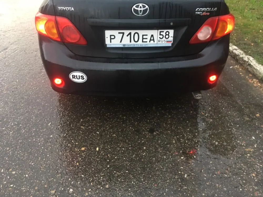 Светодиодный отражатель заднего бампера с красными/прозрачными линзами 2 шт. 6 8