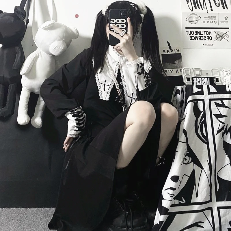 

Harajuku Gothic Cosplay Black Sailor Dress Women Lolita Girl Style Lace Collar Vintage Bandage Casual Pleated Long Vestidos 2020