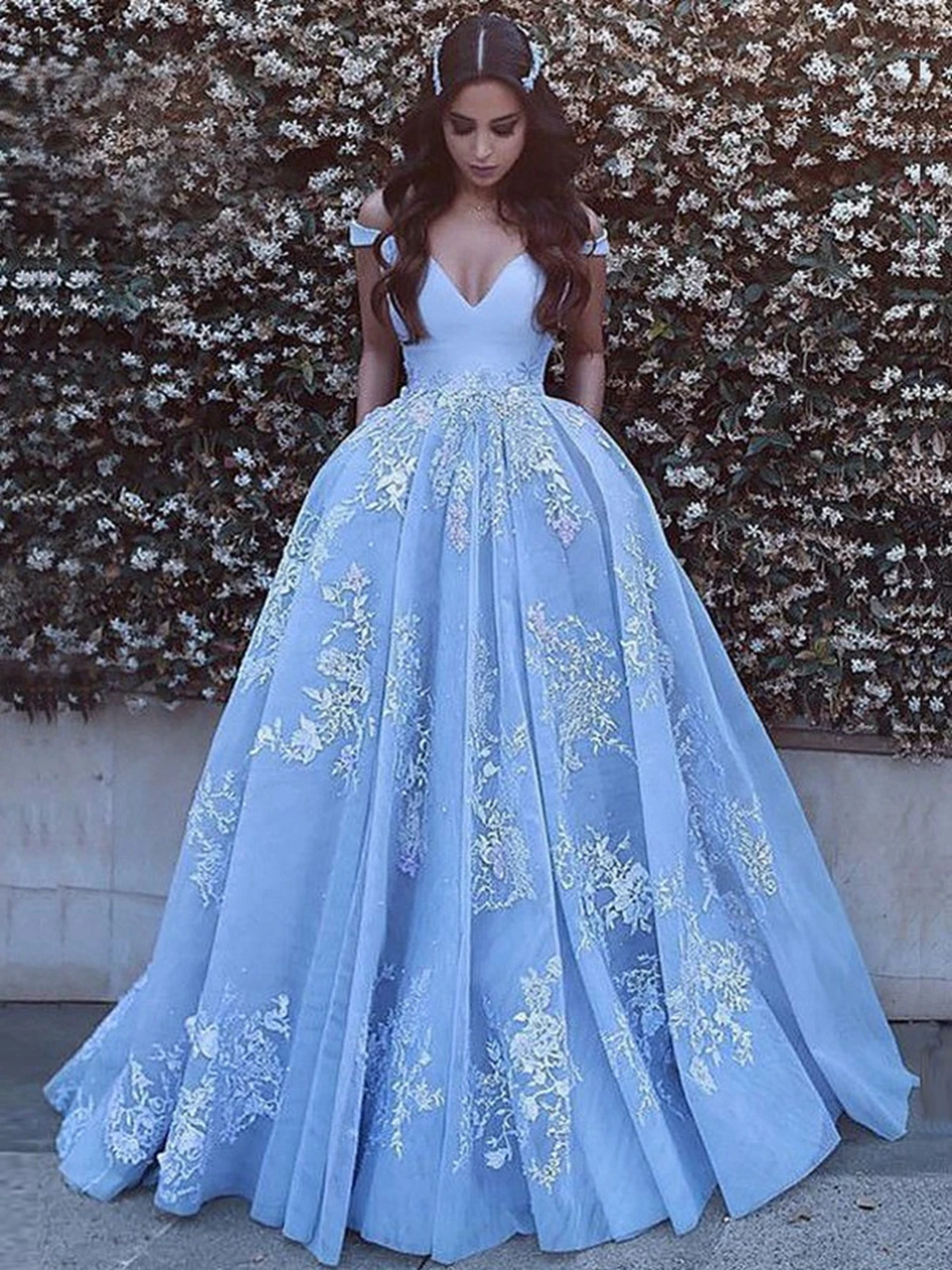 Зеленое бальное платье платья для Quinceanera тюлевые пышные вечерние с открытыми
