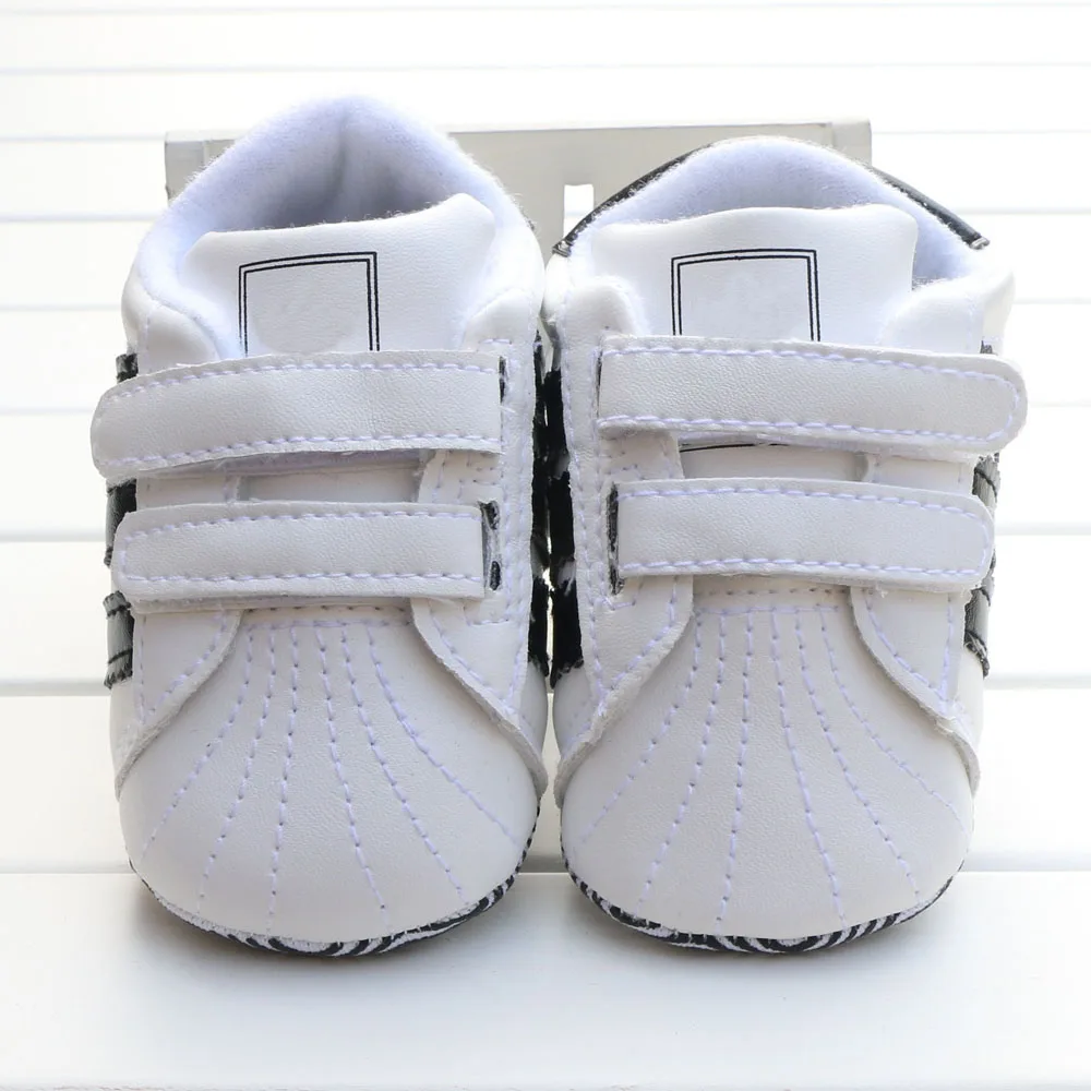 

YOXIKORA Baby Boys/Girls Toddler Shoes PU Leather Soft-Soled Anti-Slip Newborn Sneakers