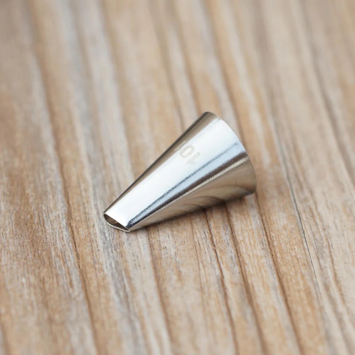 Кондитерский наконечник #101 для украшения лепестков розы кондитерские