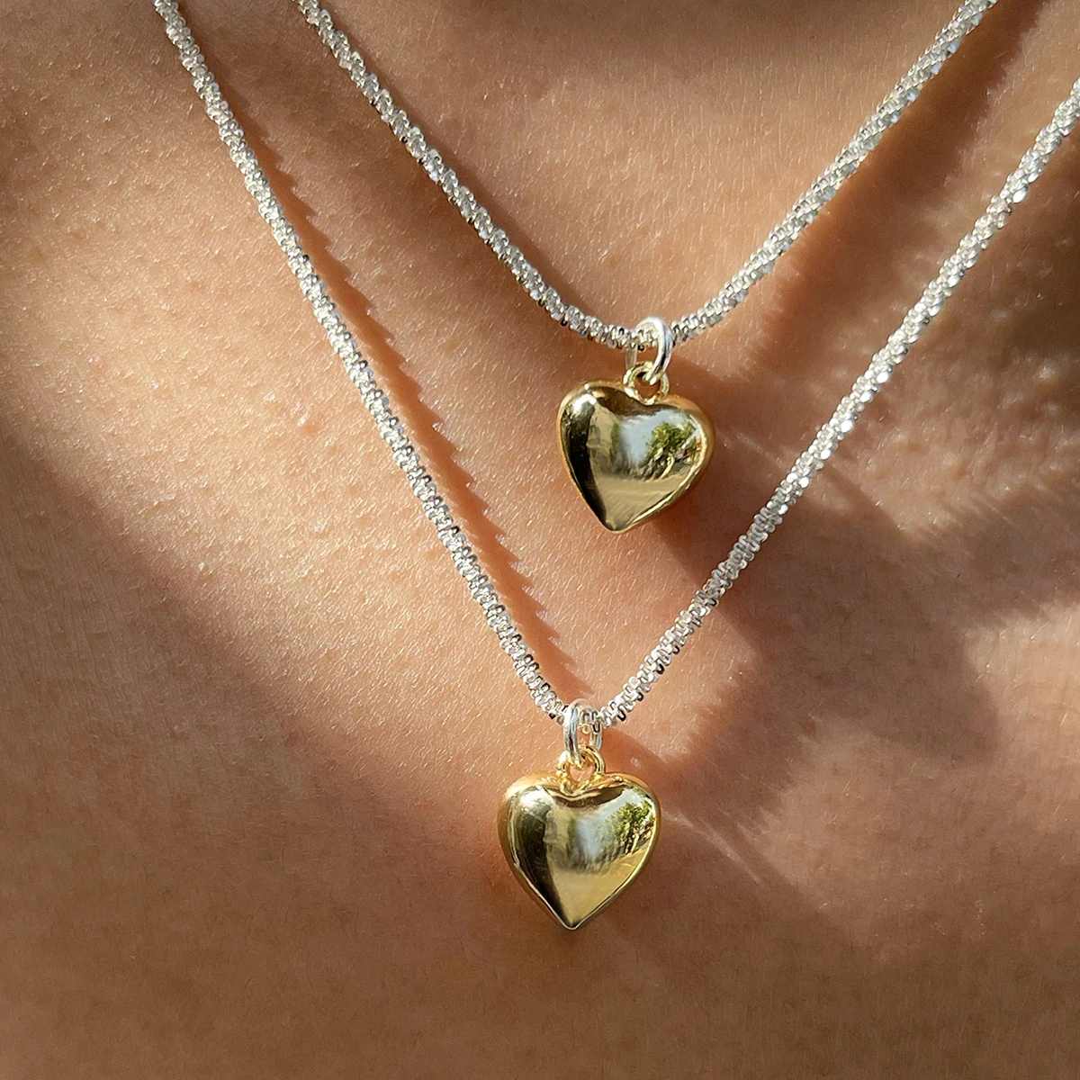 

Сверкающее трехмерное ожерелье с подвеской love, новое украшение для шеи на цепочке до ключиц для женщин.